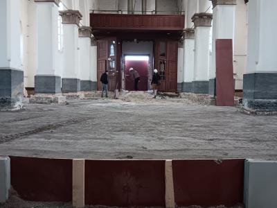 De toekomstige ingang van de bibliotheek